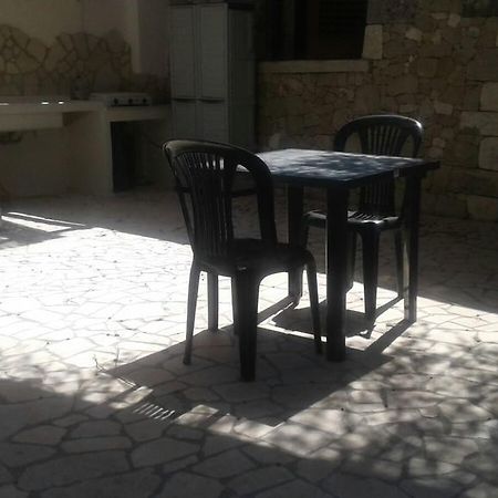 La Casetta Di Maria Castrignano de' Greci Exterior foto